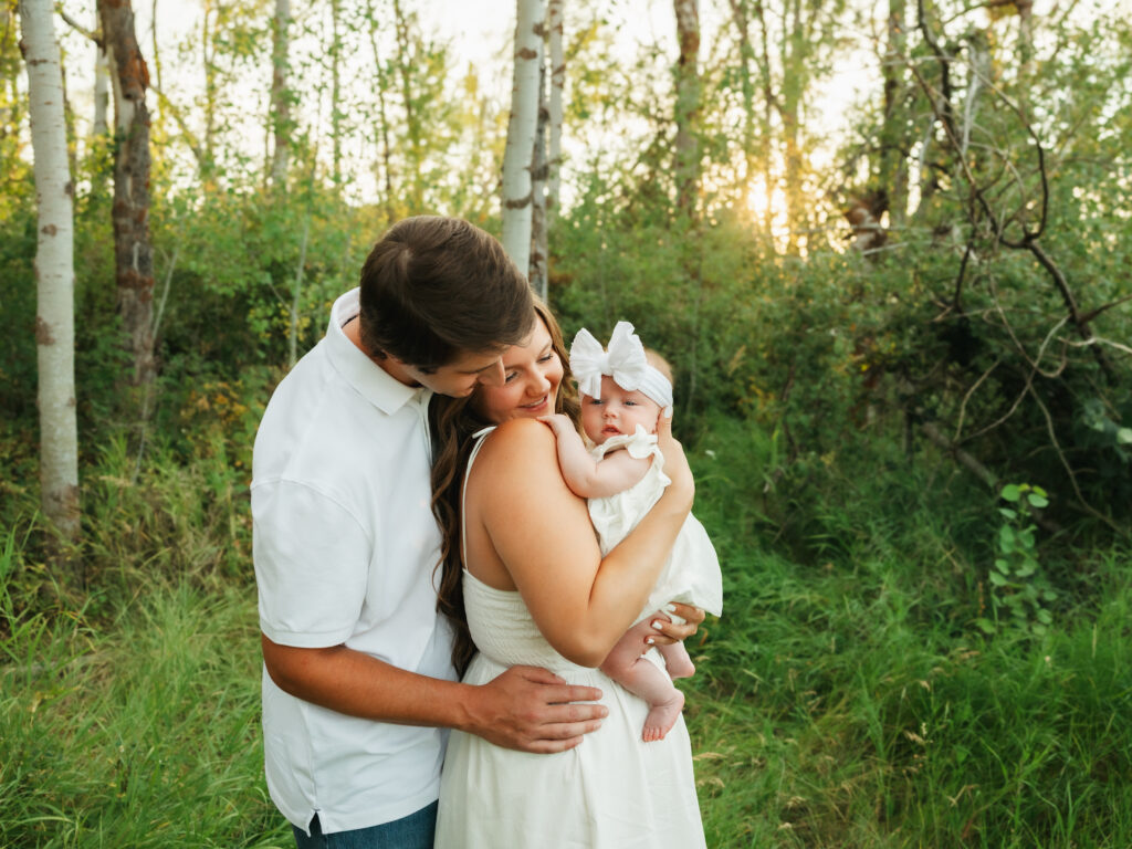 A relaxed late summer engagement session in East Spokane featuring golden fields, natural light, and an outdoors-loving couple.