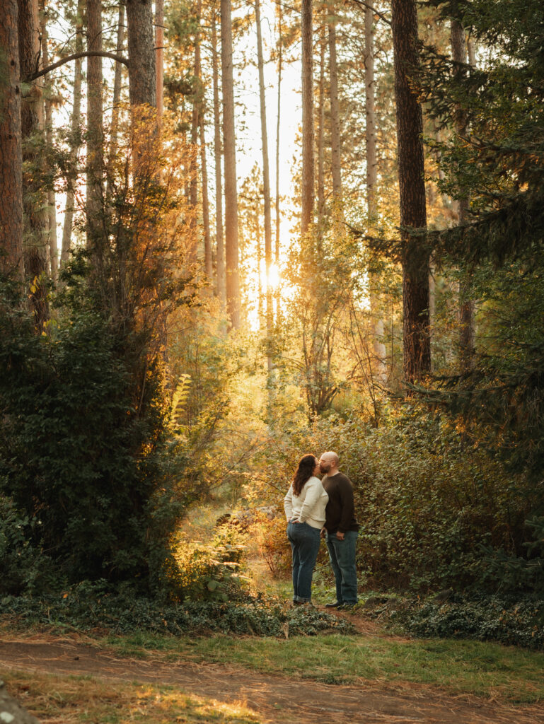 A warm and peaceful Manito Park engagement session in Spokane, WA. Natural engagement photos captured one month before the wedding.