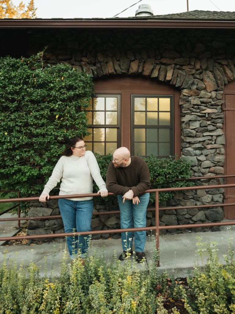 A warm and peaceful Manito Park engagement session in Spokane, WA. Natural engagement photos captured one month before the wedding.