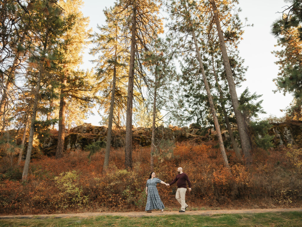 A warm and peaceful Manito Park engagement session in Spokane, WA. Natural engagement photos captured one month before the wedding.